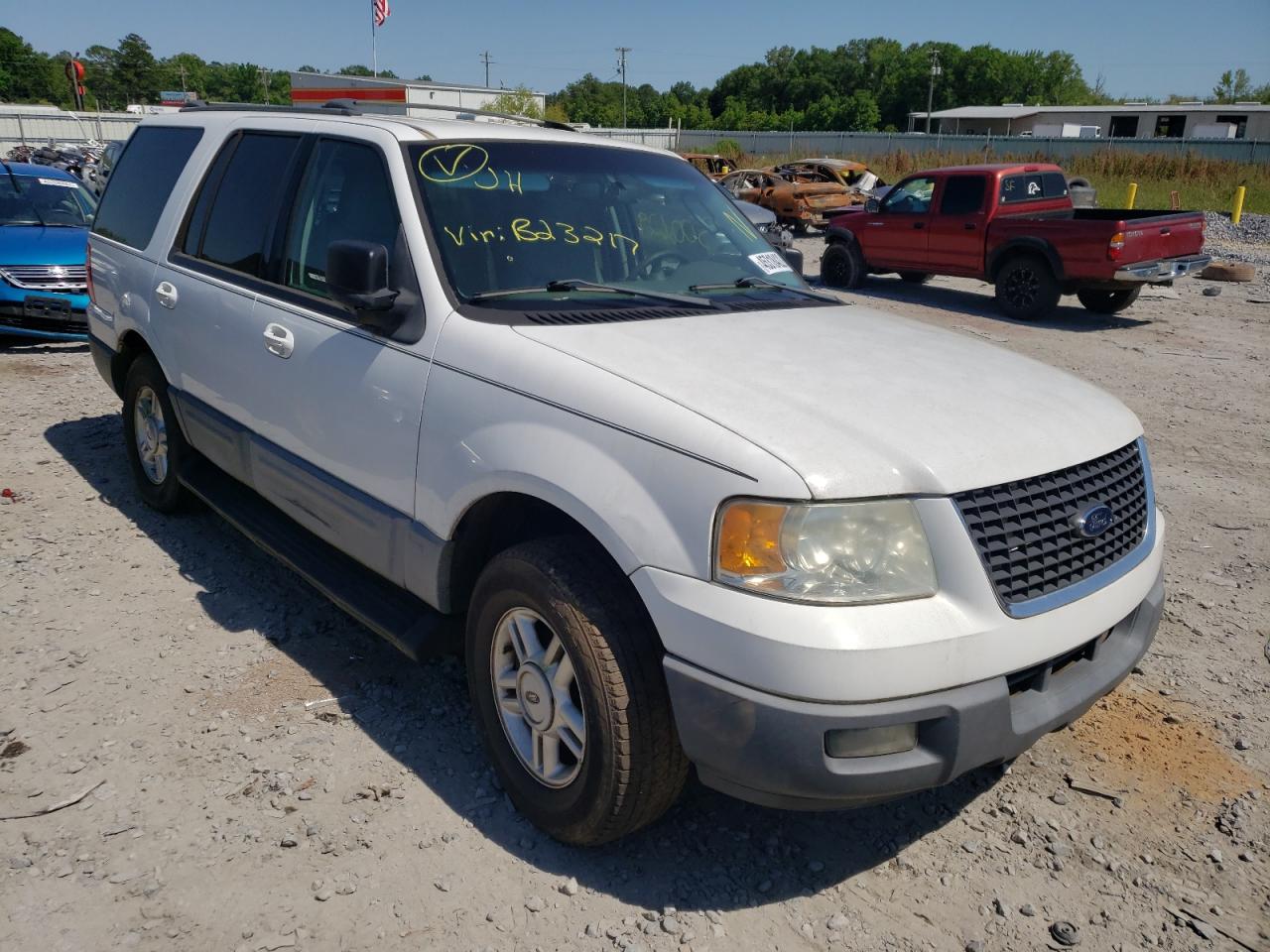 FORD EXPEDITION 2004 with VIN 1FMRU15W44LB23217 - Photo from auction