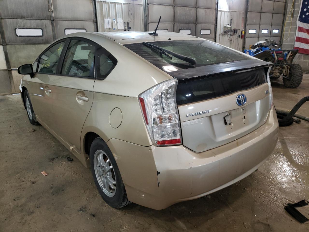 Photo 3 from auction – 2010 TOYOTA PRIUS with VIN JTDKN3DU9A0172571