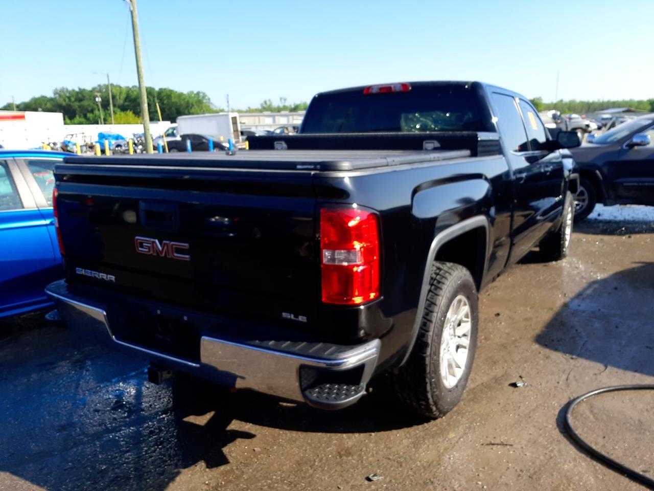Photo 4 from auction – 2017 GMC SIERRA K15 with VIN 3GTU2MEC5HG362662