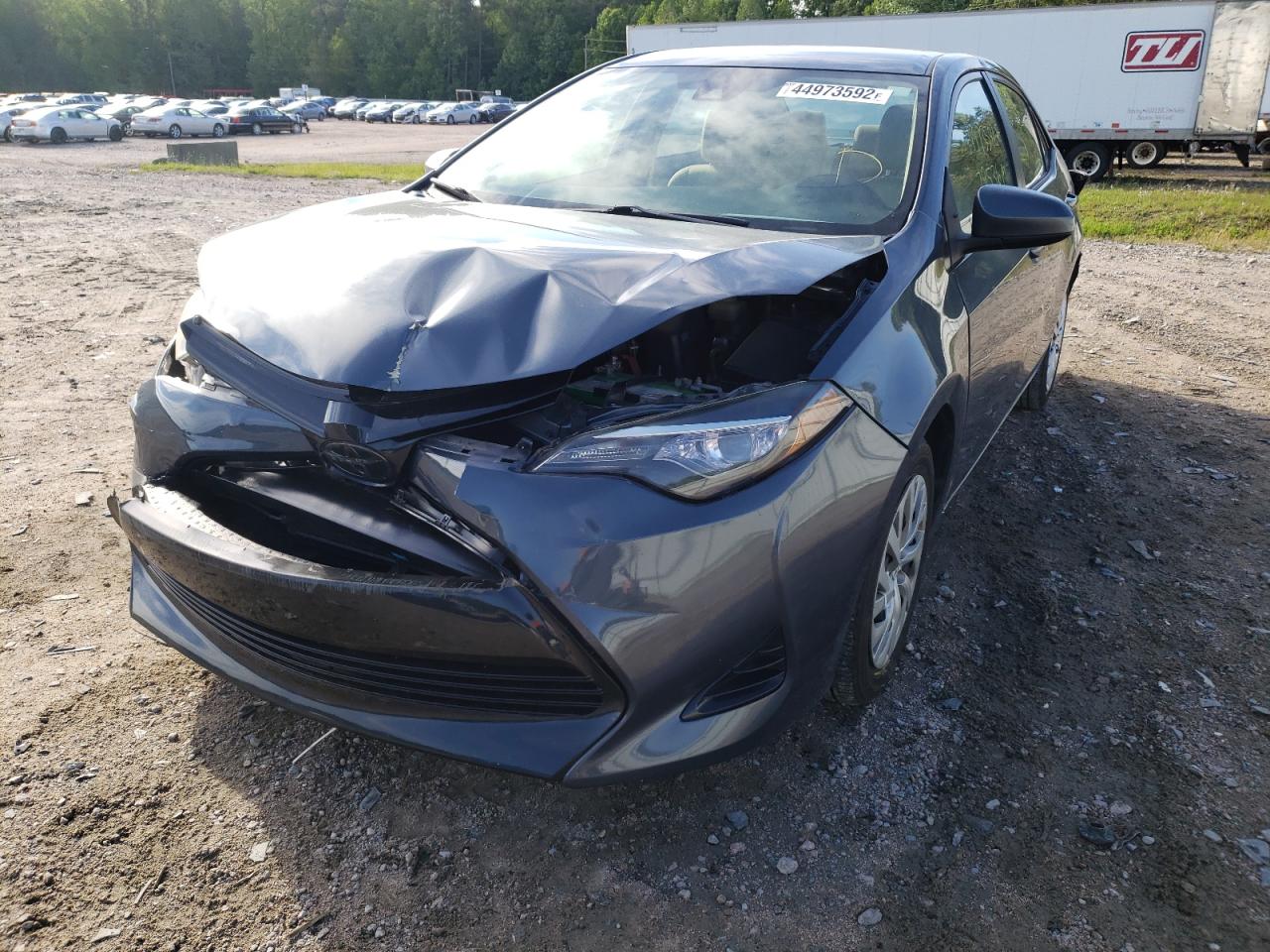 Photo 2 from auction – 2017 TOYOTA COROLLA L with VIN 2T1BURHEXHC773237