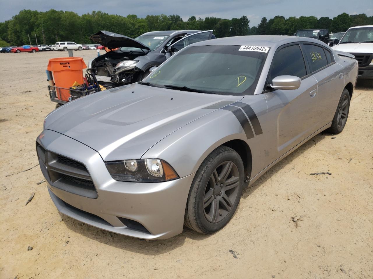 Photo 2 from auction – 2013 DODGE CHARGER SE with VIN 2C3CDXBG8DH638135