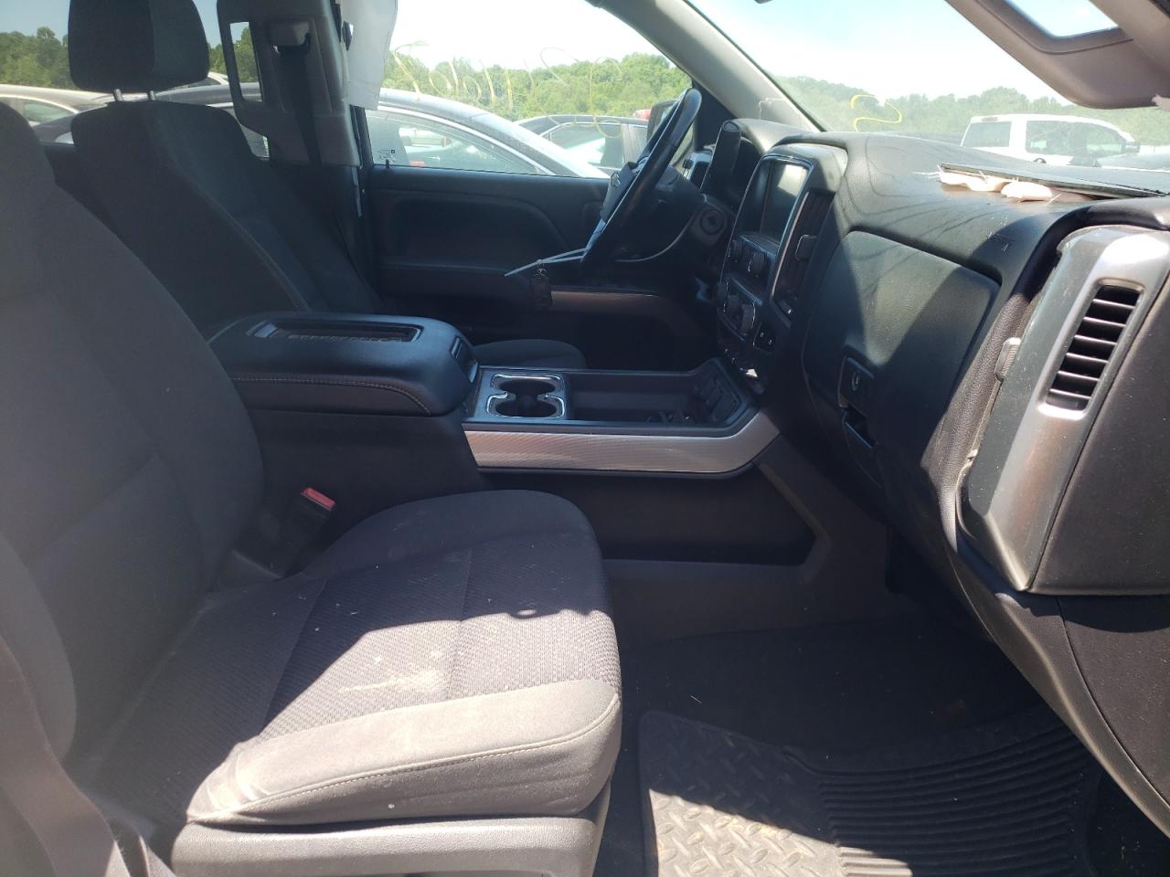 Photo 5 from auction – 2017 CHEVROLET SILVERADO with VIN 3GCUKREC6HG119648