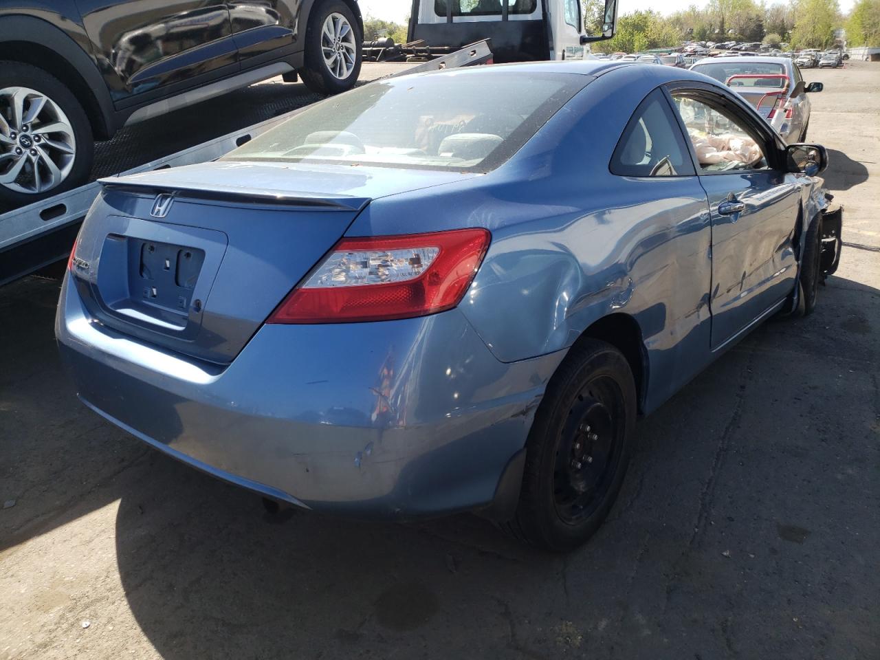 Photo 4 from auction – 2011 HONDA CIVIC LX with VIN 2HGFG1B60BH513150