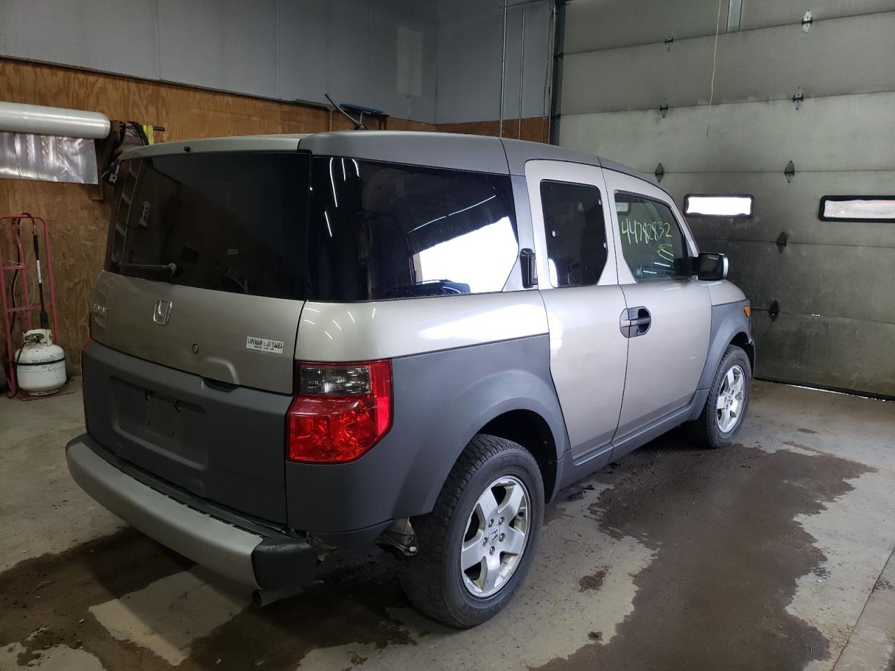 Photo 4 from auction – 2003 HONDA ELEMENT EX with VIN 5J6YH28523L040858