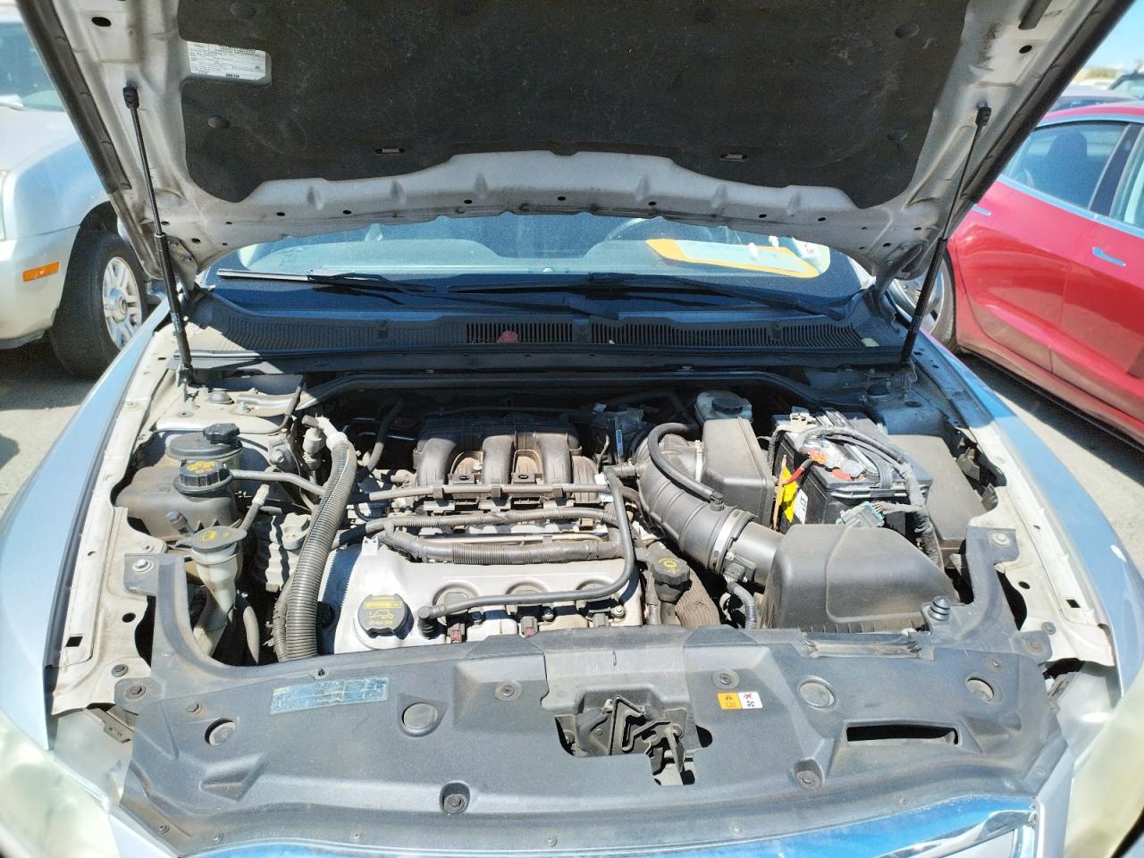 Photo 7 from auction – 2010 FORD TAURUS SEL with VIN 1FAHP2EW0AG132603