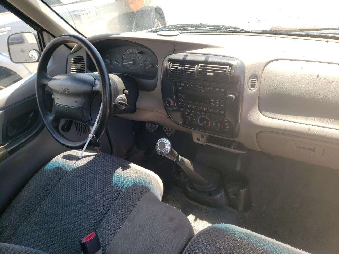 Photo 9 from auction – 1999 FORD RANGER with VIN 1FTYR10C1XTA12871