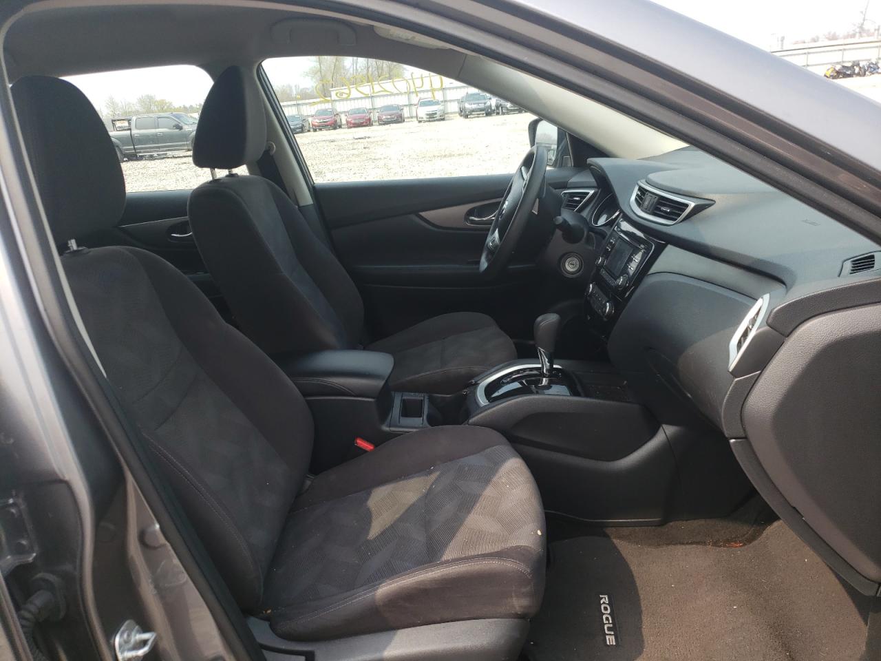 Photo 15 from auction – 2016 NISSAN ROGUE S with VIN KNMAT2MV4GP669645