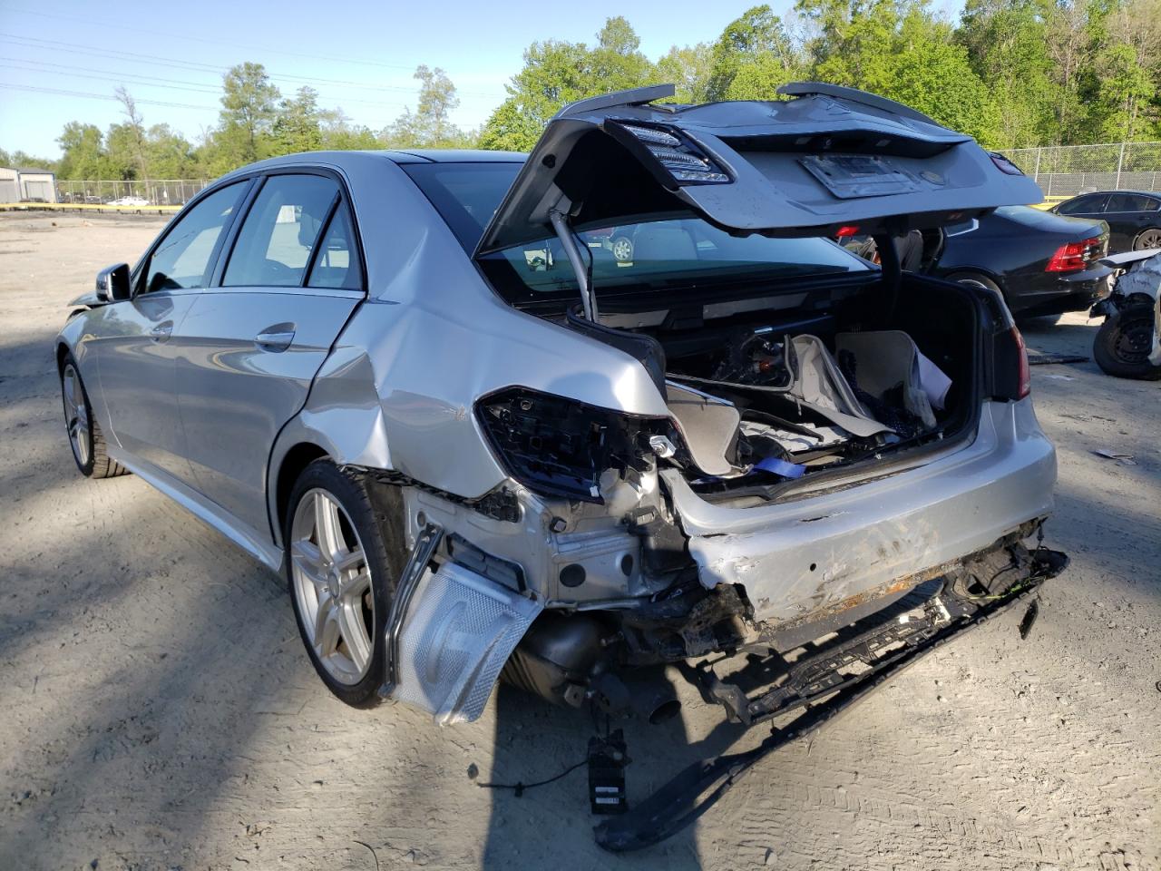 Photo 3 from auction – 2014 MERCEDES-BENZ E 350 4MAT with VIN WDDHF8JB4EA896309