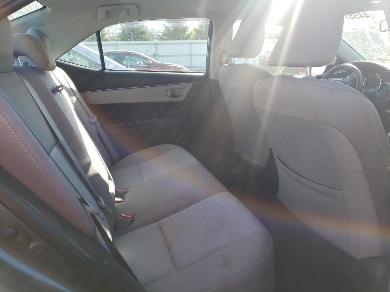 Photo 6 from auction – 2016 TOYOTA COROLLA L with VIN 2T1BURHE3GC682888