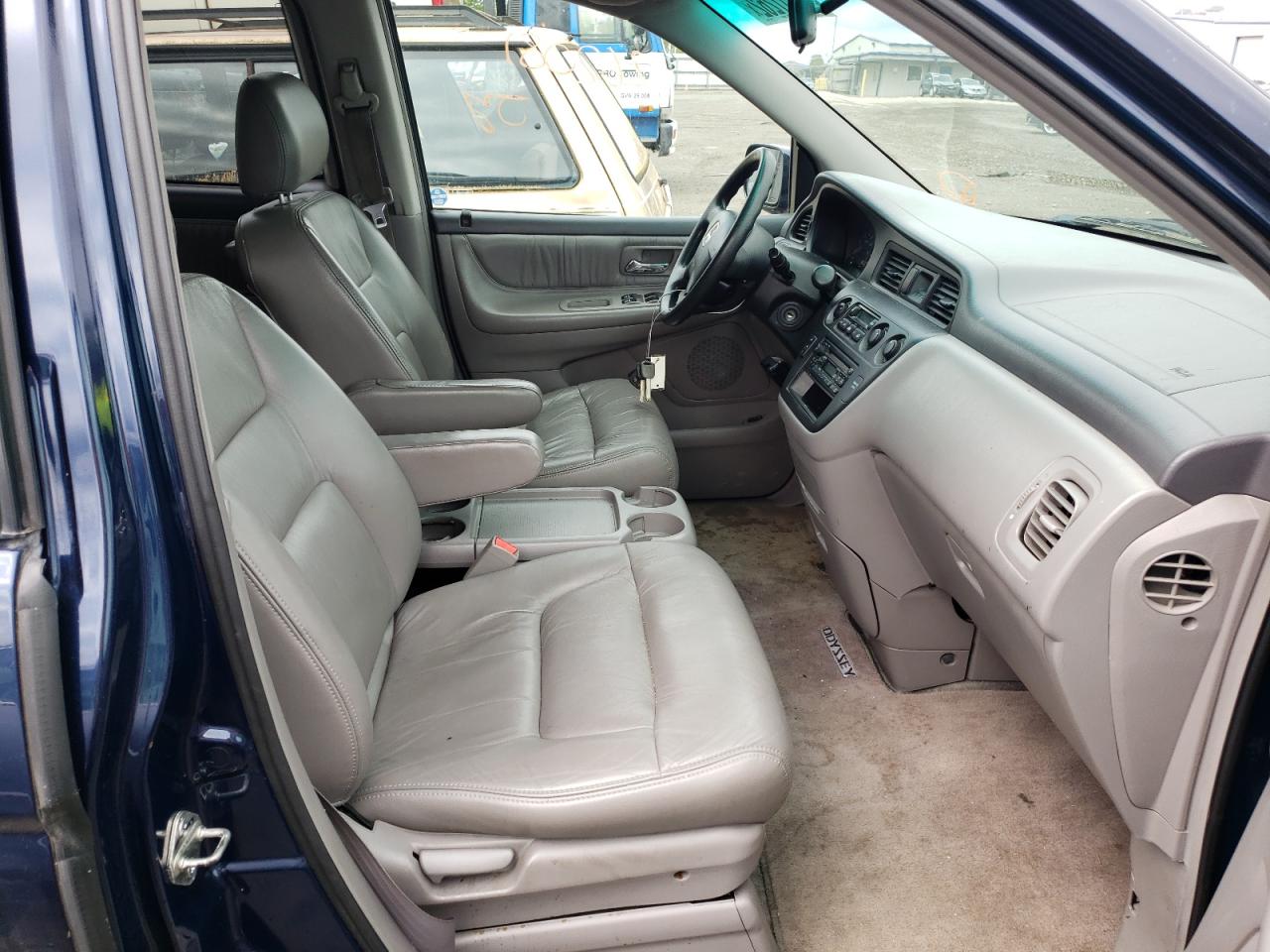Photo 5 from auction – 2003 HONDA ODYSSEY EX with VIN 5FNRL18973B079194