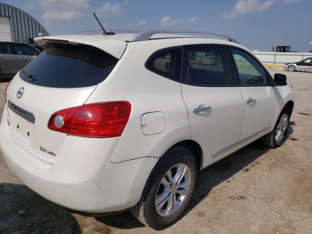Photo 4 from auction – 2012 NISSAN ROGUE S with VIN JN8AS5MV1CW415335