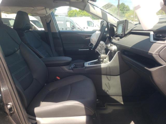 Photo 5 from auction – 2021 TOYOTA RAV4 XLE P with VIN 2T3A1RFV9MC213993