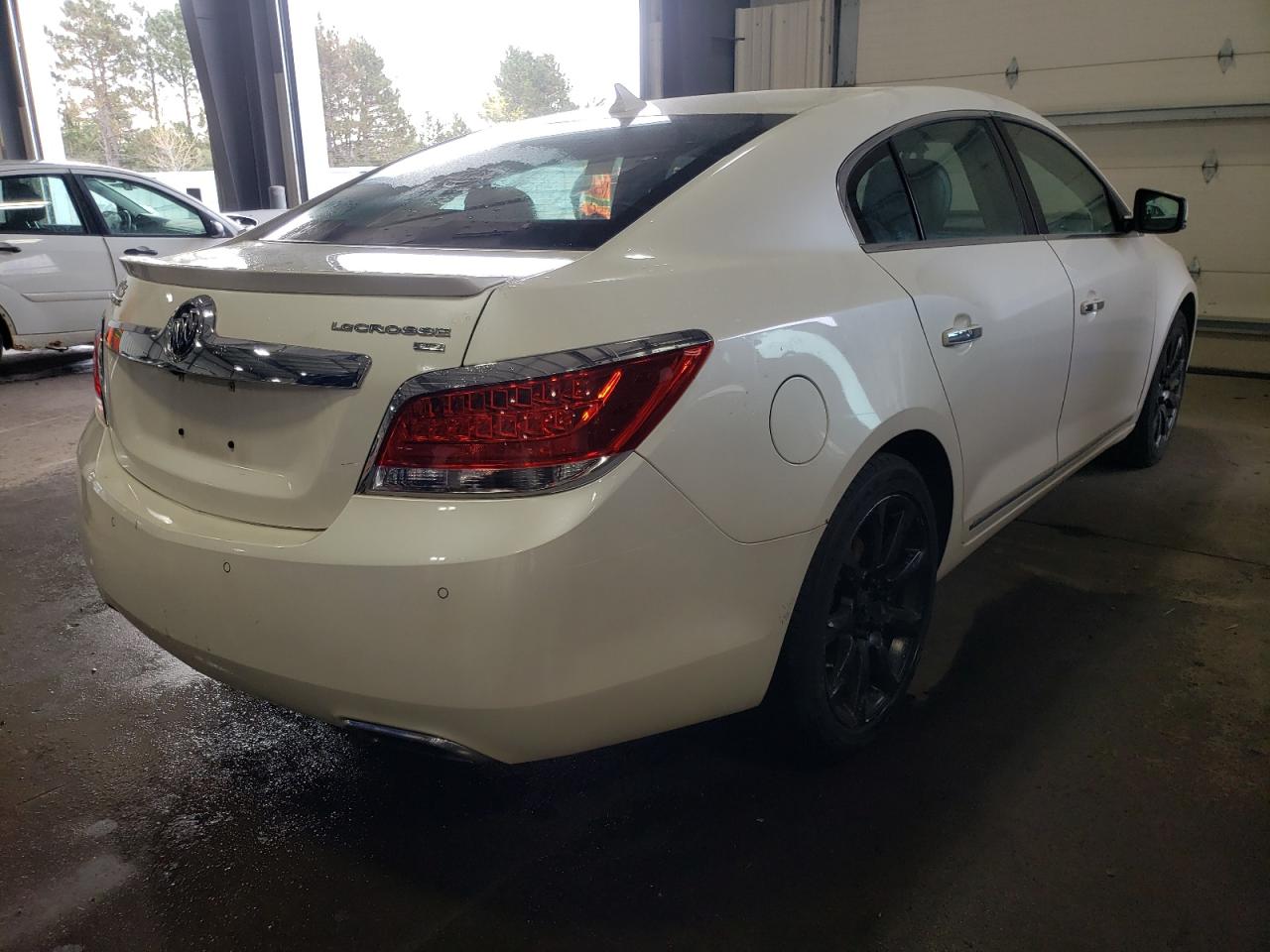 Photo 4 from auction – 2011 BUICK LACROSSE C with VIN 1G4GE5ED2BF367406
