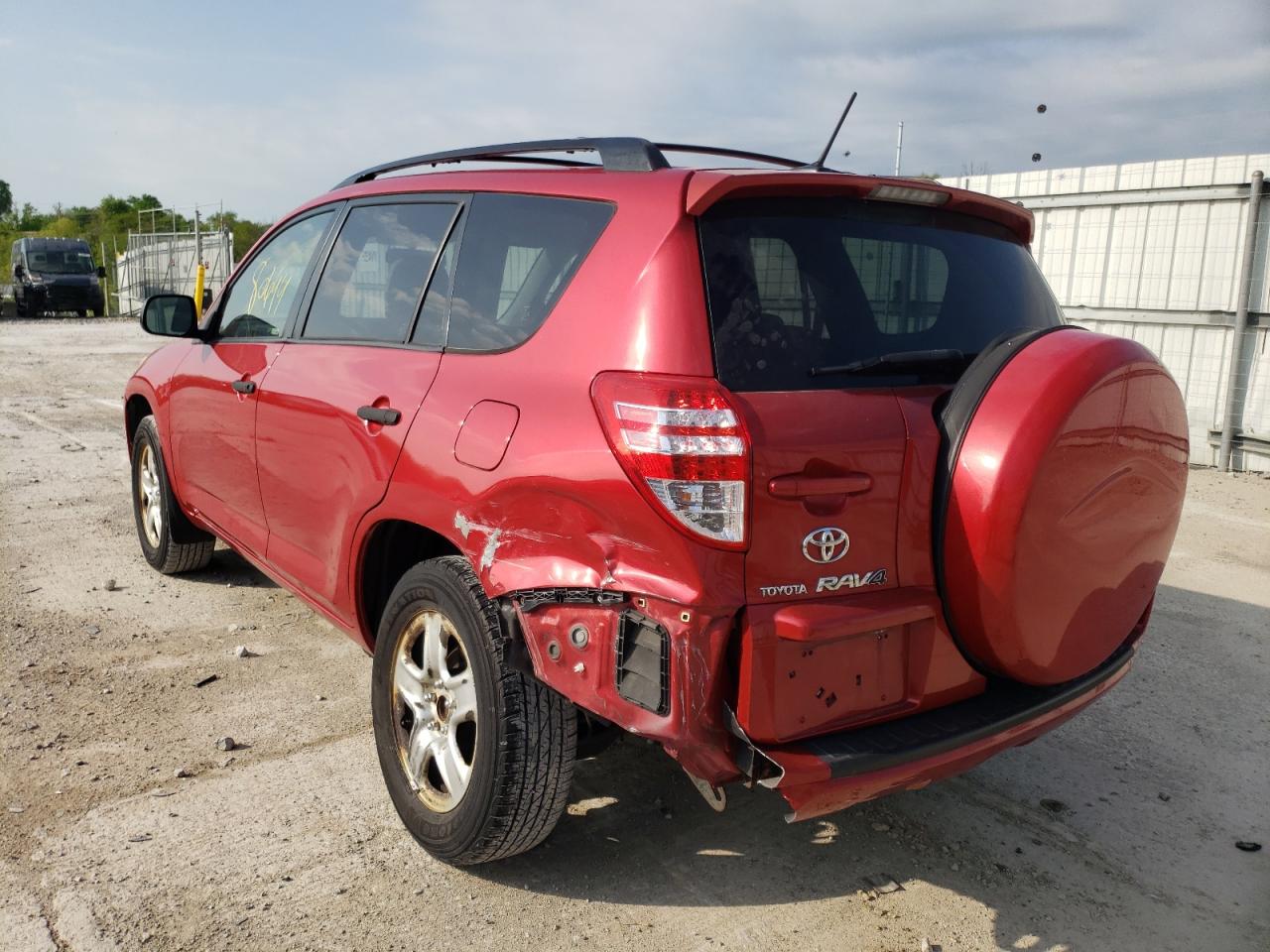 Photo 3 from auction – 2010 TOYOTA RAV4 with VIN JTMZF4DV4AD016764