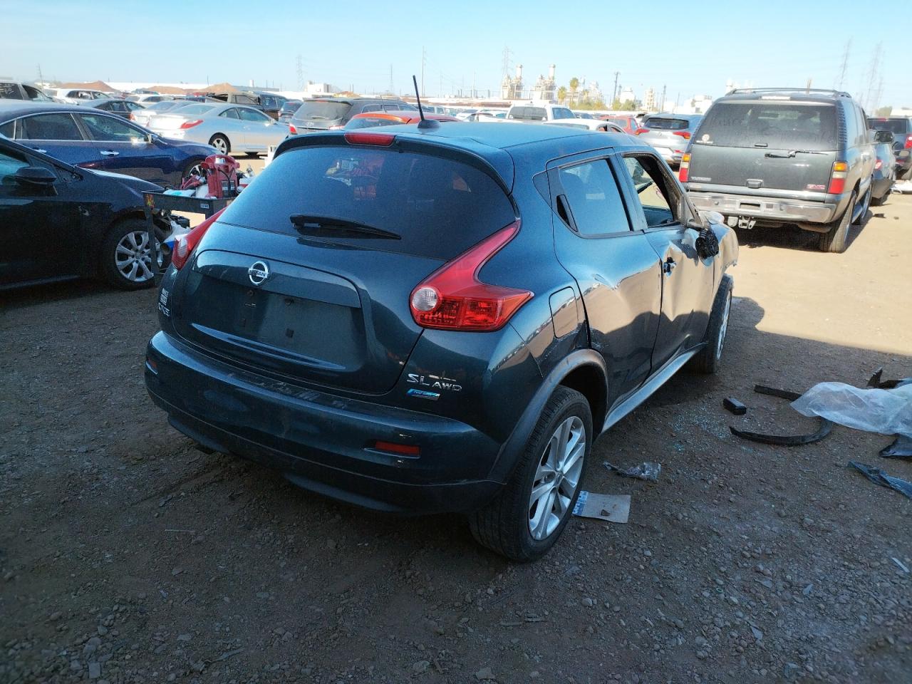 Photo 4 from auction – 2012 NISSAN JUKE S with VIN JN8AF5MV8CT107116