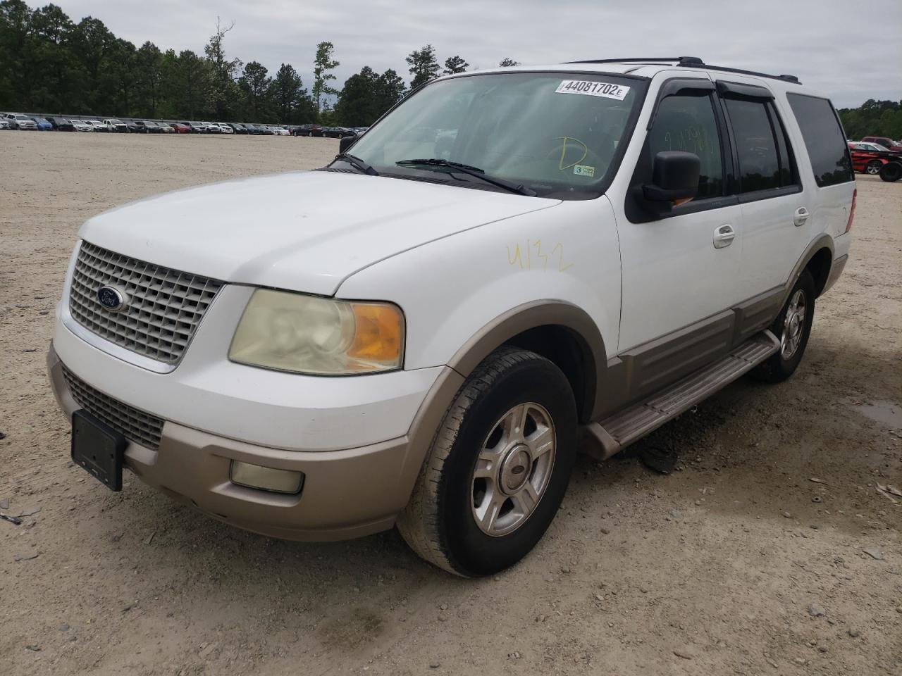 Photo 12 from auction – 2004 FORD EXPEDITION with VIN 1FMFU17L34LA79961