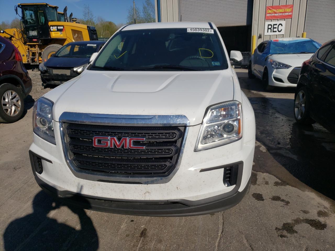 Photo 9 from auction – 2017 GMC TERRAIN SL with VIN 2GKFLSEK0H6129225