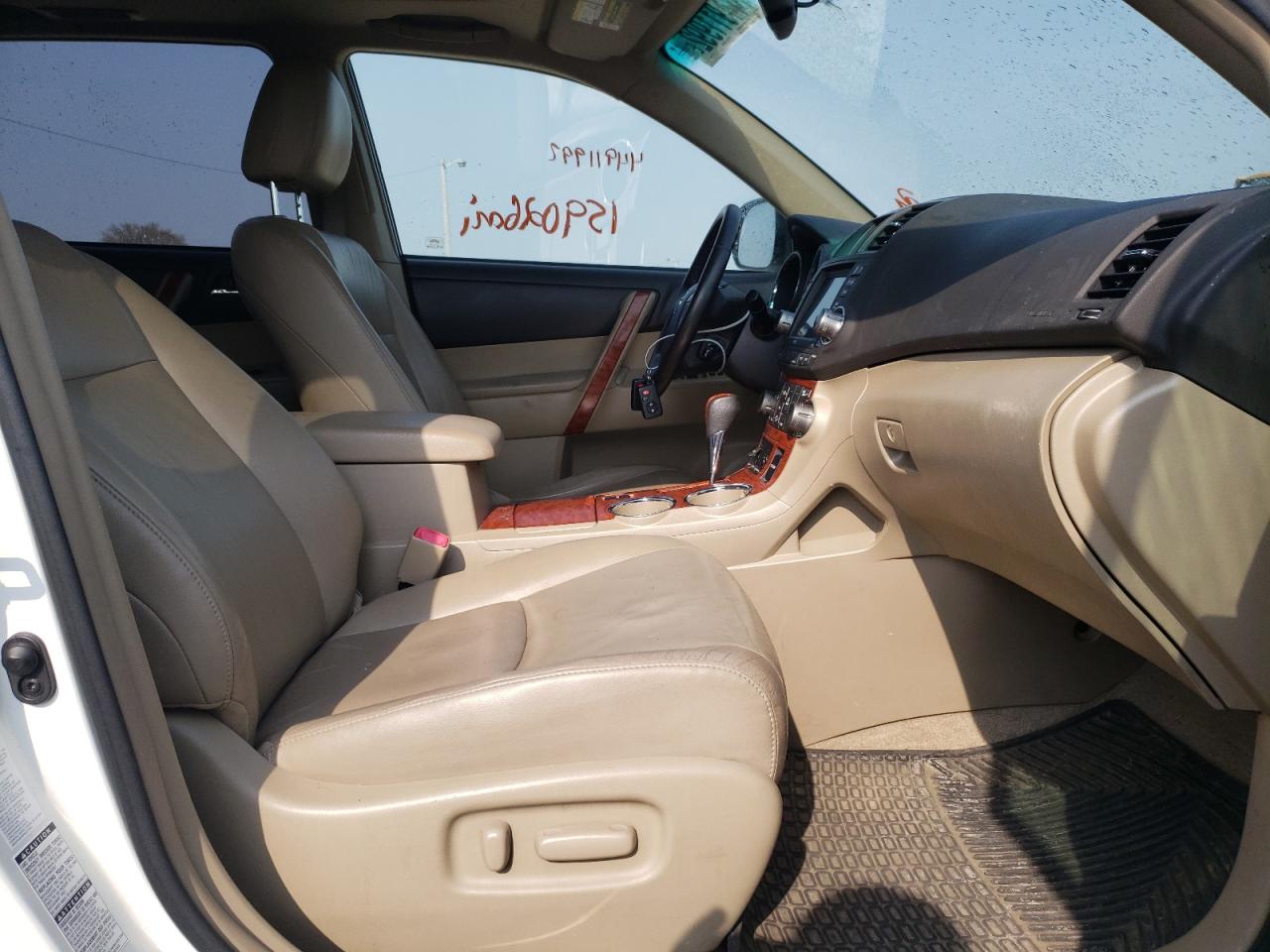 Photo 5 from auction – 2010 TOYOTA HIGHLANDER with VIN JTEDK3EH6A2164995