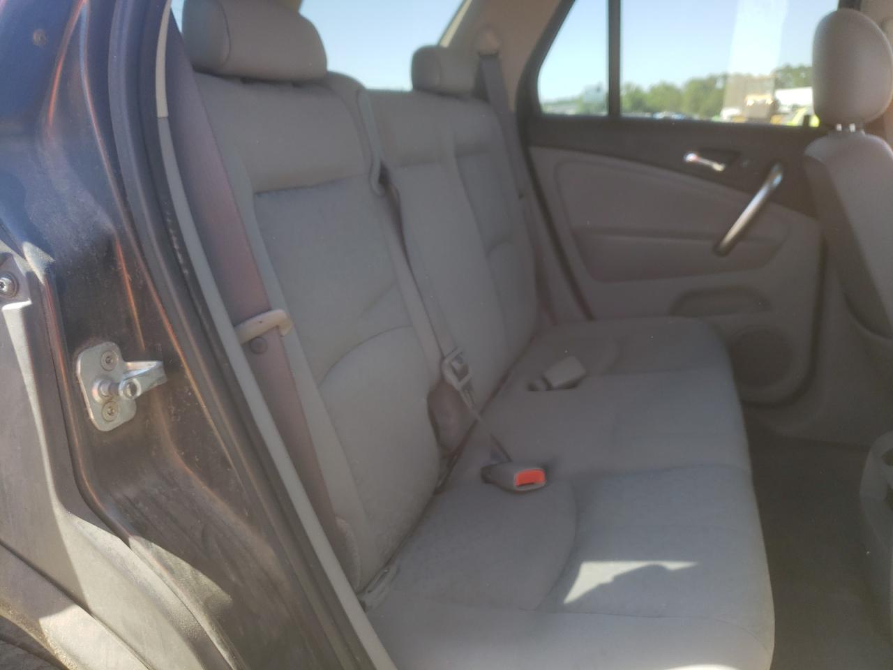 Photo 6 from auction – 2006 SATURN VUE with VIN 5GZCZ23D46S812328