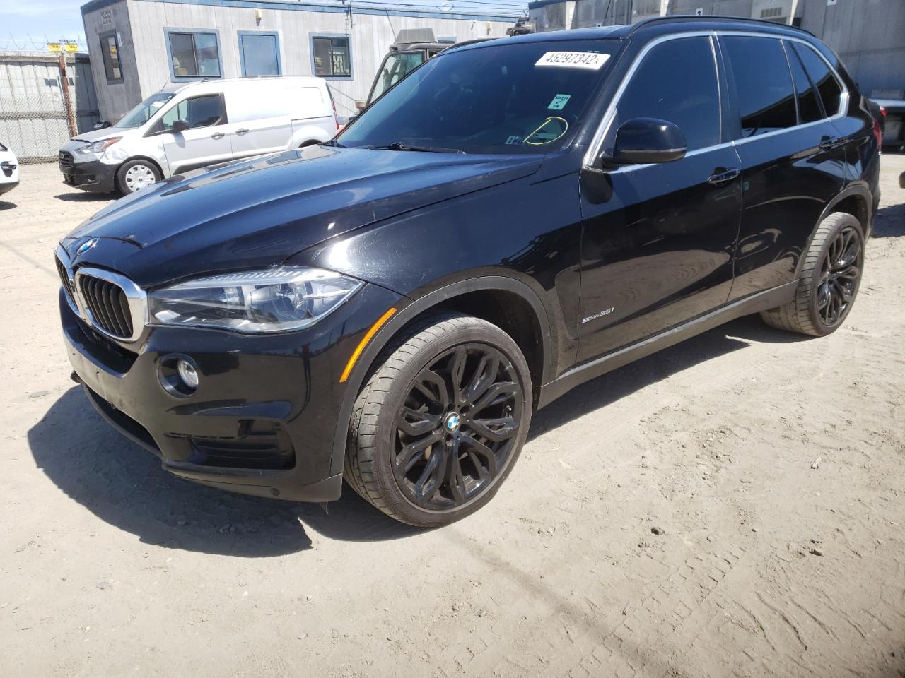 Photo 2 from auction – 2015 BMW X5 SDRIVE3 with VIN 5UXKR2C5XF0H38013
