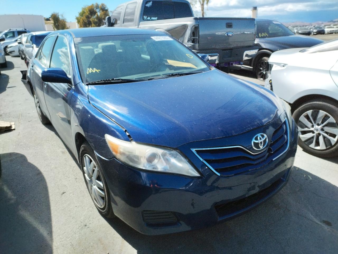 TOYOTA CAMRY BASE 2011 with VIN 4T1BF3EK3BU751314 - Photo from auction
