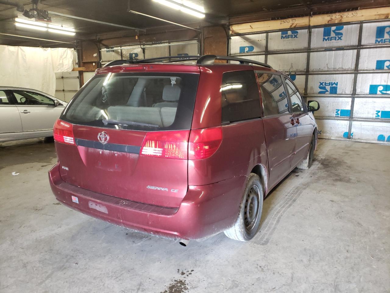 Photo 4 from auction – 2004 TOYOTA SIENNA CE with VIN 5TDZA23CX4S012956