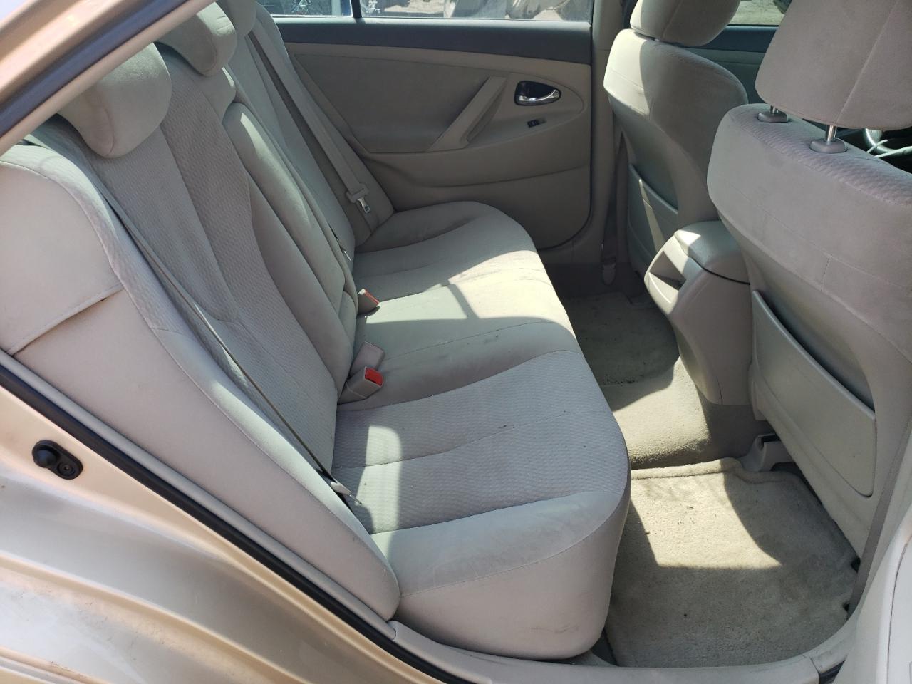 Photo 6 from auction – 2010 TOYOTA CAMRY BASE with VIN 4T4BF3EK9AR073527