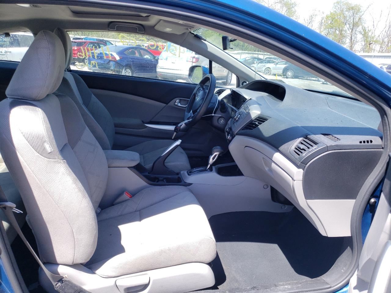 Photo 5 from auction – 2012 HONDA CIVIC EX with VIN 2HGFG3B87CH517890