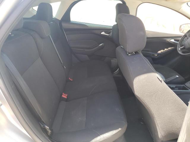 Photo 6 from auction – 2015 FORD FOCUS SE with VIN 1FADP3K2XFL341612