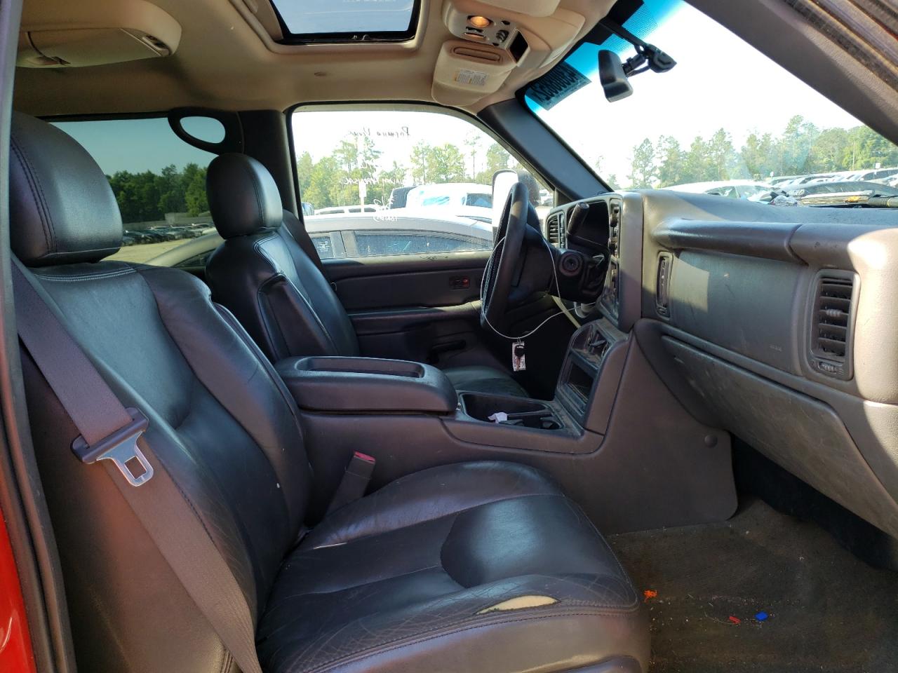 Photo 5 from auction – 2005 GMC SIERRA K25 with VIN 1GTHK23215F941340