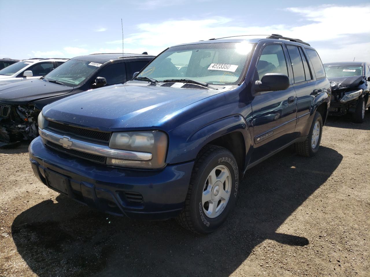 Photo 2 from auction – 2002 CHEVROLET TRAILBLAZE with VIN 1GNDT13SX22506901