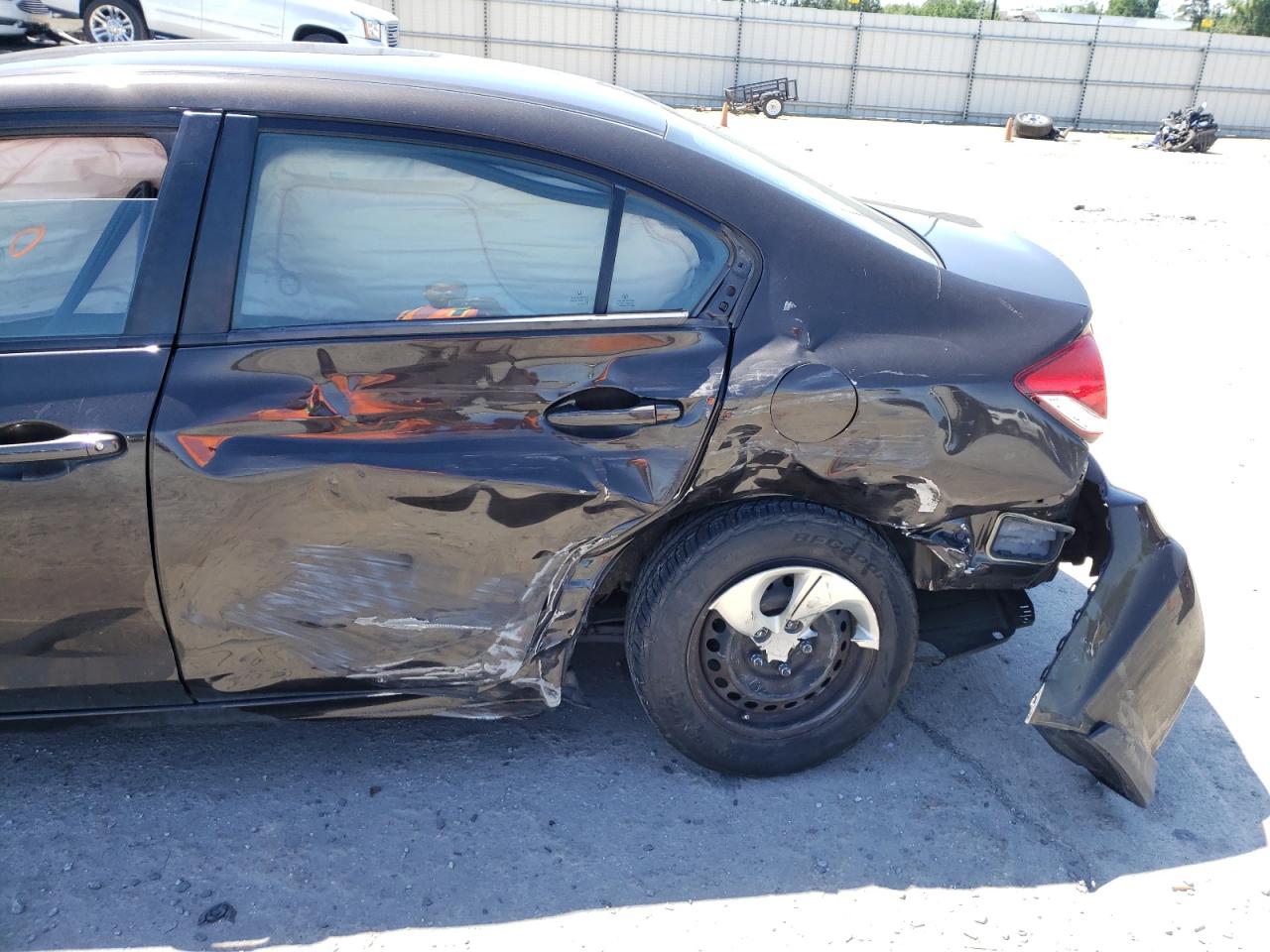 Photo 9 from auction – 2013 HONDA CIVIC LX with VIN 2HGFB2F51DH526319
