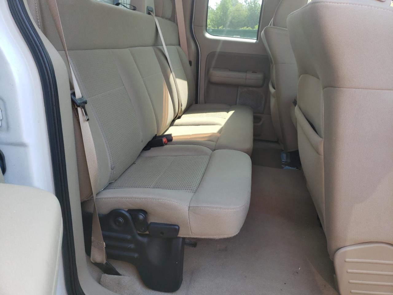 Photo 6 from auction – 2007 FORD F150 with VIN 1FTRX12W47KC18774