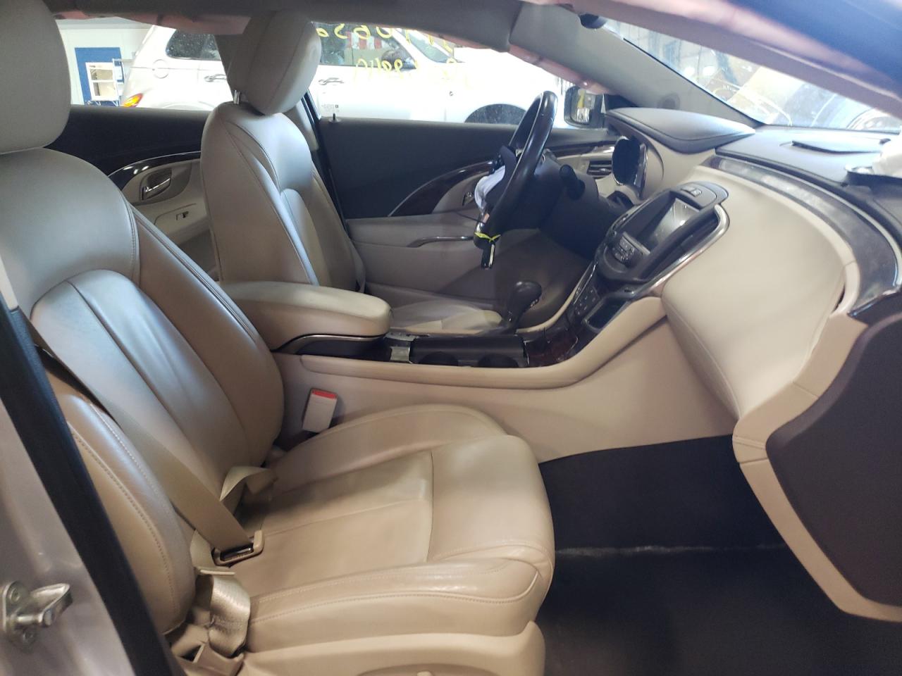 Photo 5 from auction – 2014 BUICK LACROSSE with VIN 1G4GB5G33EF164784