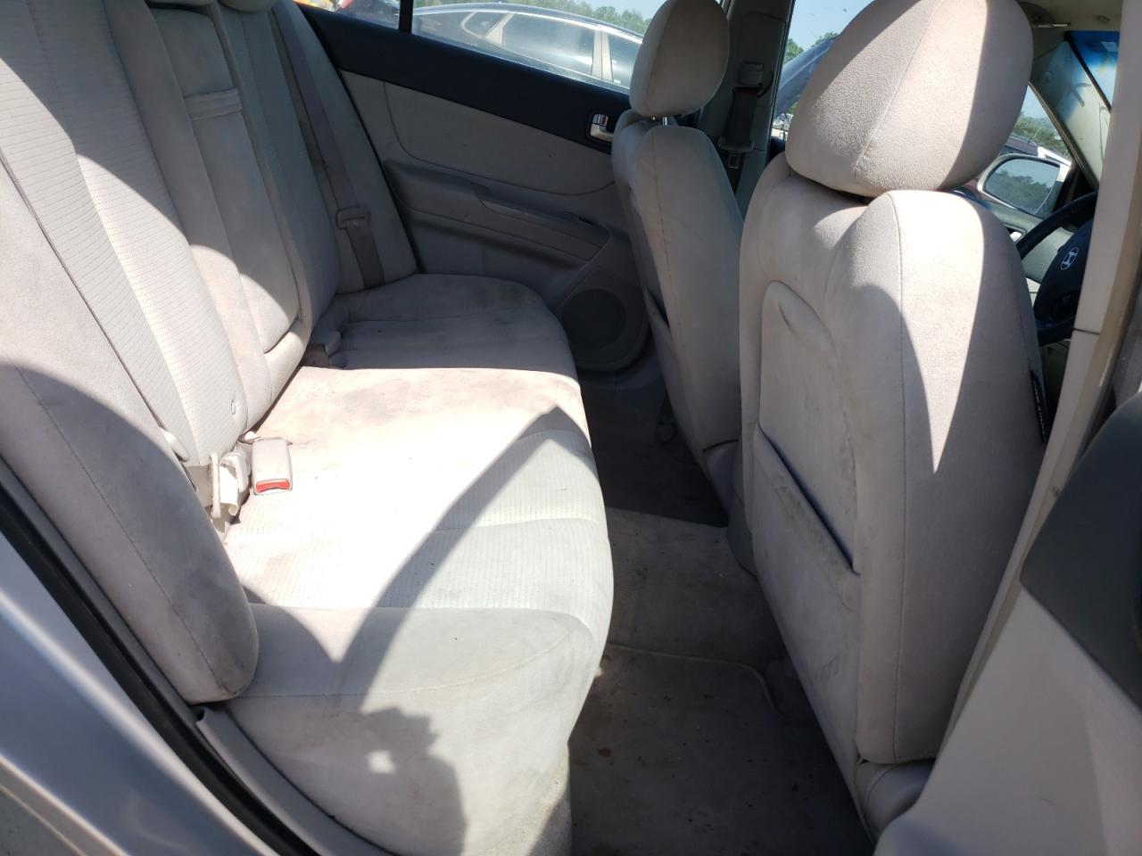 Photo 6 from auction – 2008 HYUNDAI SONATA SE with VIN 5NPEU46F68H335596
