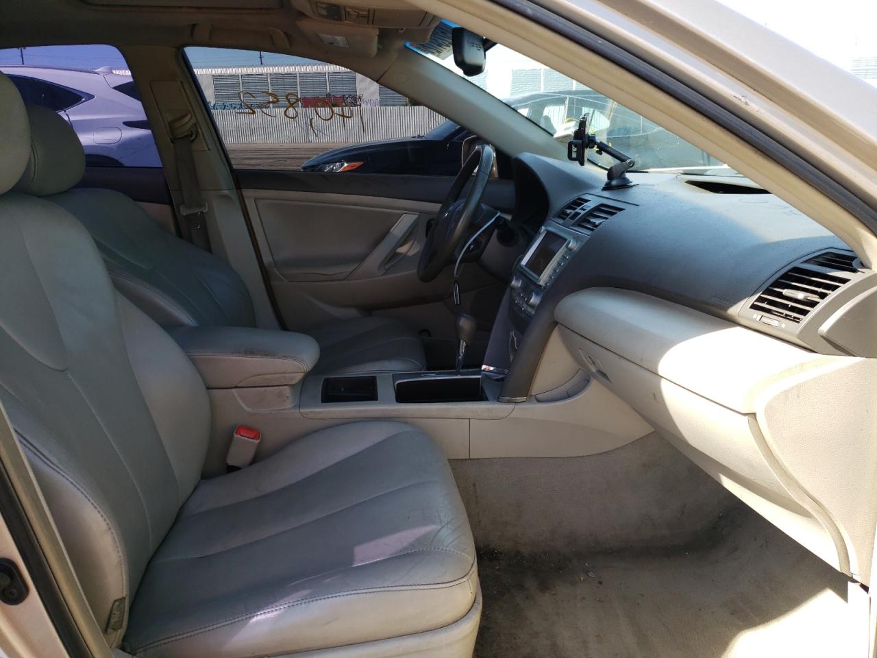 Photo 5 from auction – 2008 TOYOTA CAMRY HYBR with VIN 4T1BB46K68U033751