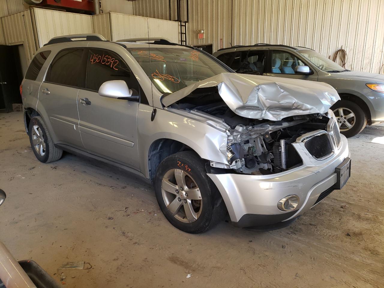 PONTIAC TORRENT 2006 with VIN 2CKDL73F766012091 - Photo from auction