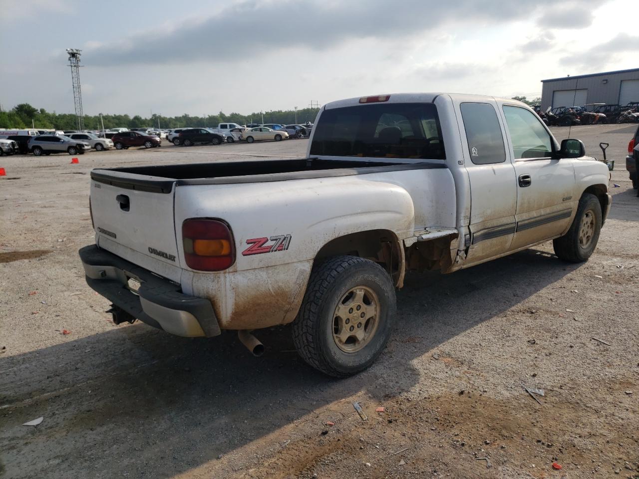 Photo 4 from auction – 2000 CHEVROLET SILVERADO with VIN 2GCEK19T2Y1241268