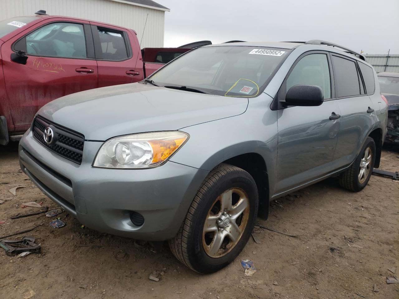 Photo 2 from auction – 2007 TOYOTA RAV4 with VIN JTMBD33V875111513