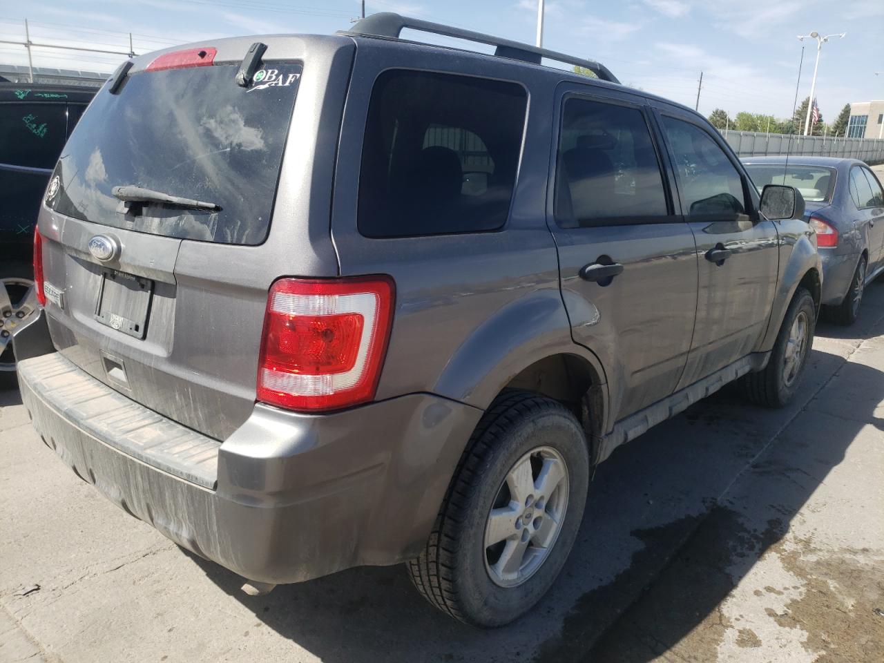 Photo 4 from auction – 2010 FORD ESCAPE XLT with VIN 1FMCU9D78AKC42341