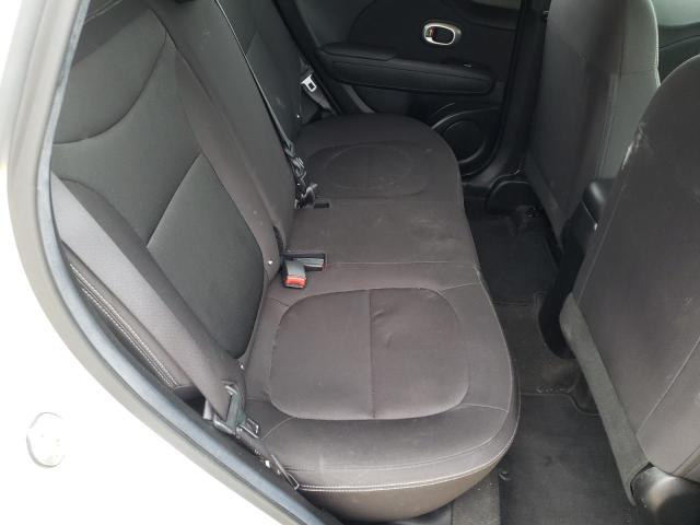 Photo 6 from auction – 2018 KIA SOUL with VIN KNDJN2A23J7579270