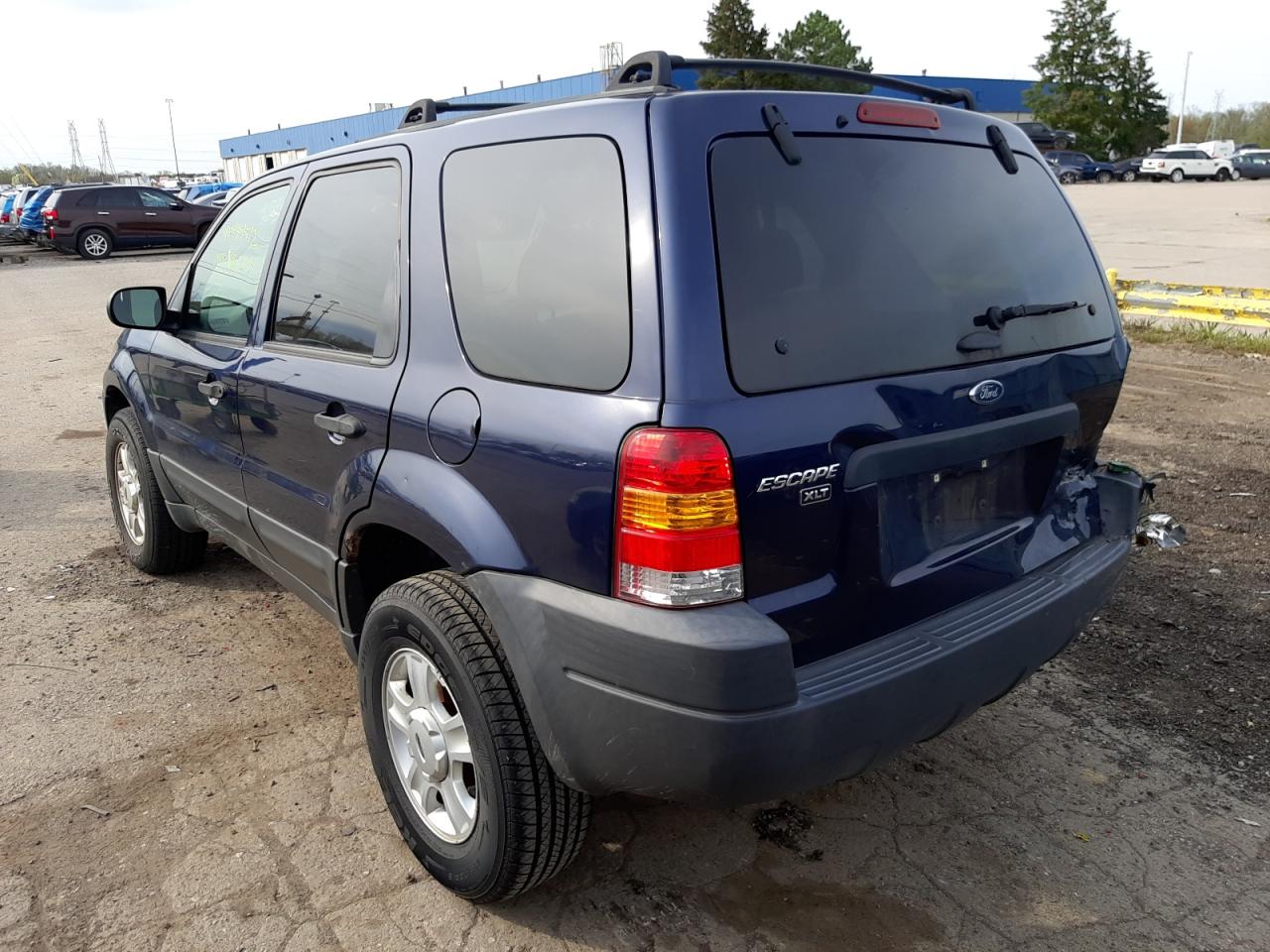 Photo 3 from auction – 2004 FORD ESCAPE XLT with VIN 1FMYU03134DA13041