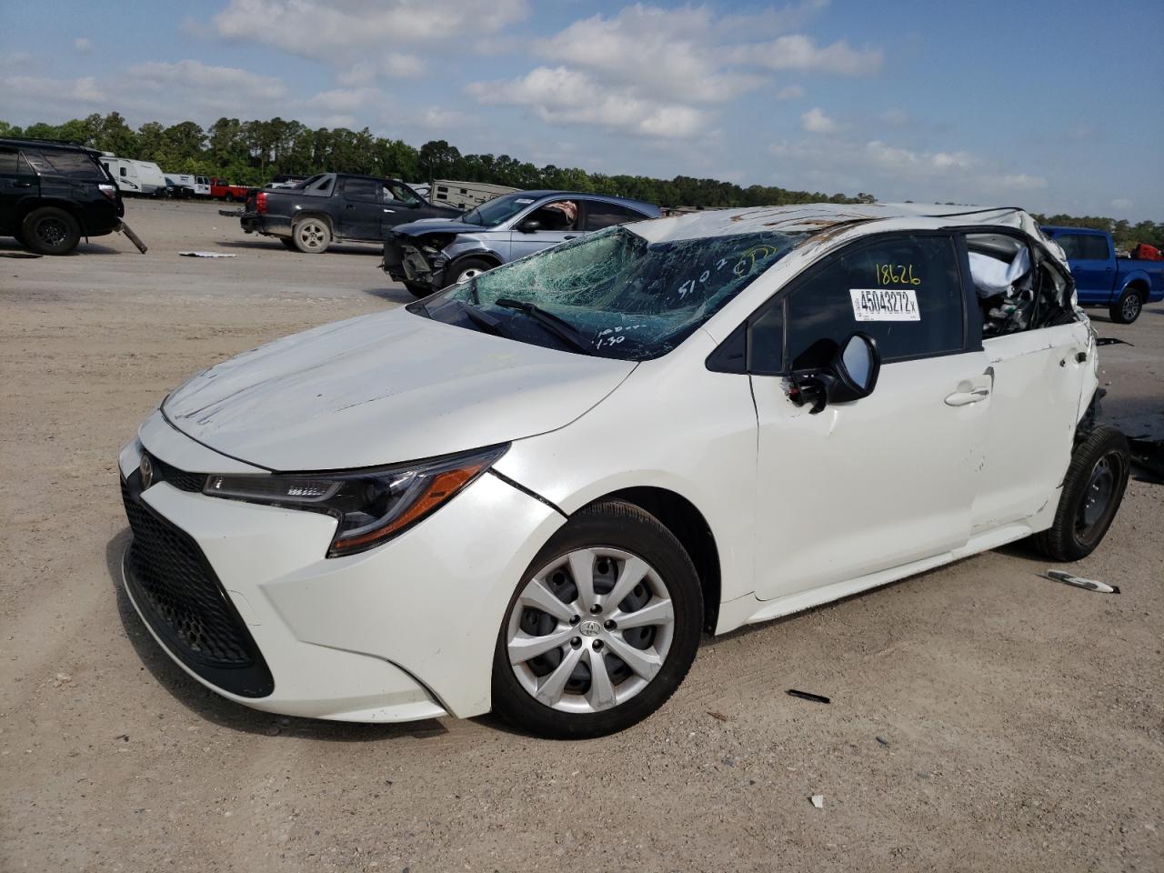 Photo 2 from auction – 2021 TOYOTA COROLLA LE with VIN JTDEPMAE9MJ155102
