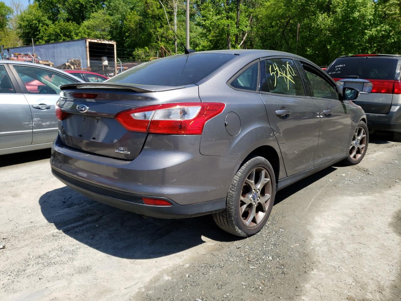 Photo 4 from auction – 2013 FORD FOCUS SE with VIN 1FADP3F20DL343103