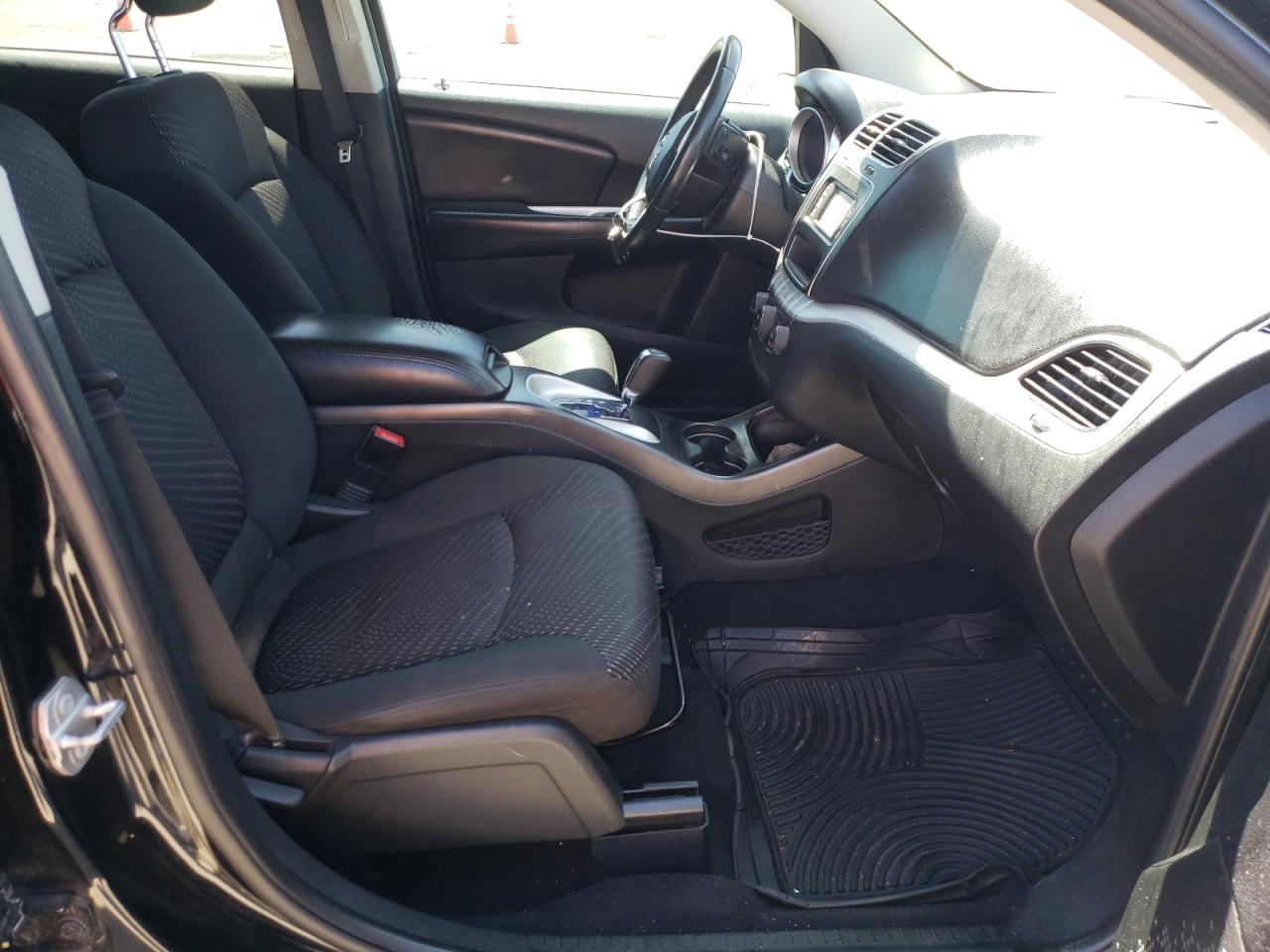 Photo 5 from auction – 2016 DODGE JOURNEY SX with VIN 3C4PDCBB3GT121217