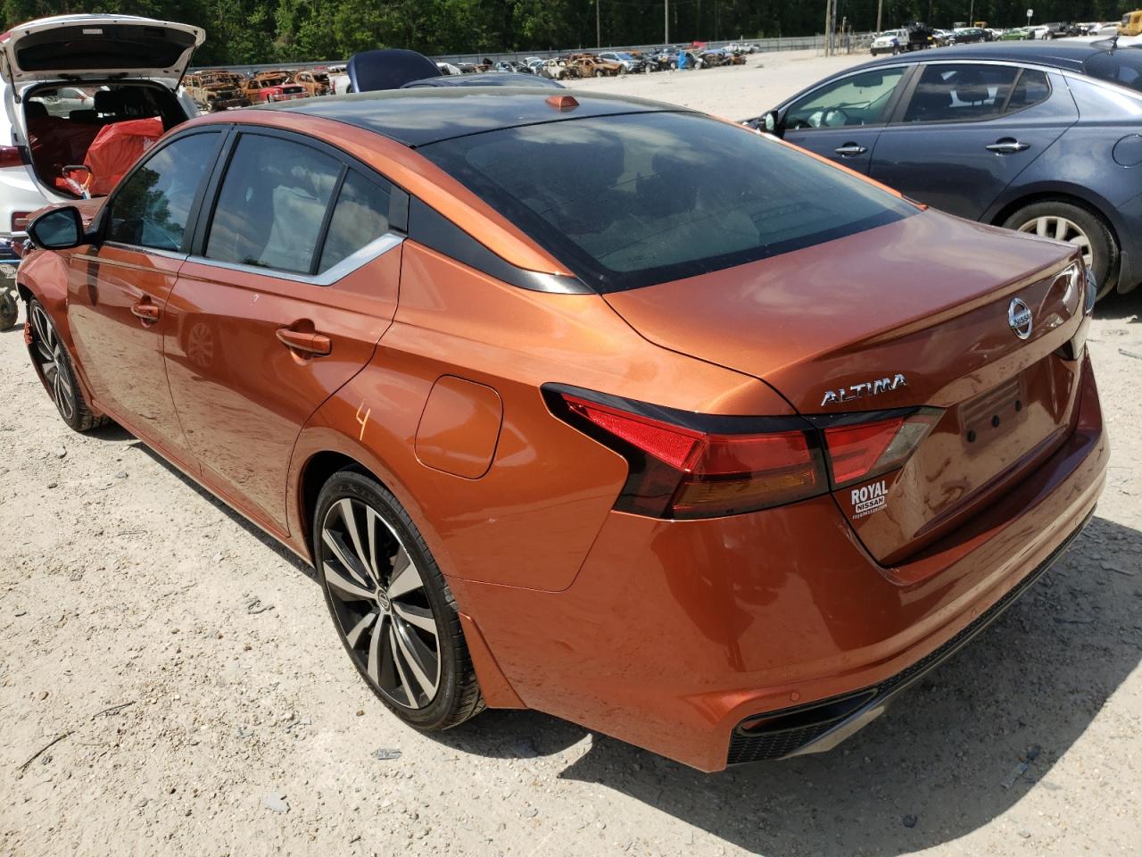 Photo 3 from auction – 2020 NISSAN ALTIMA SR with VIN 1N4BL4CV9LC113288