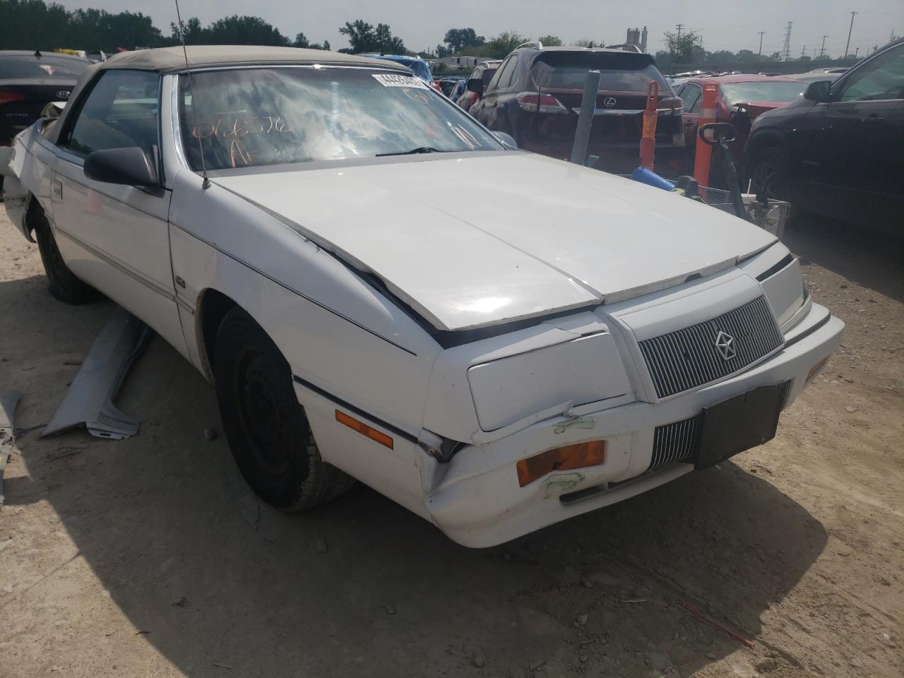 Photo 1 from auction – 1992 CHRYSLER LEBARON with VIN 1C3XU4537NF136891