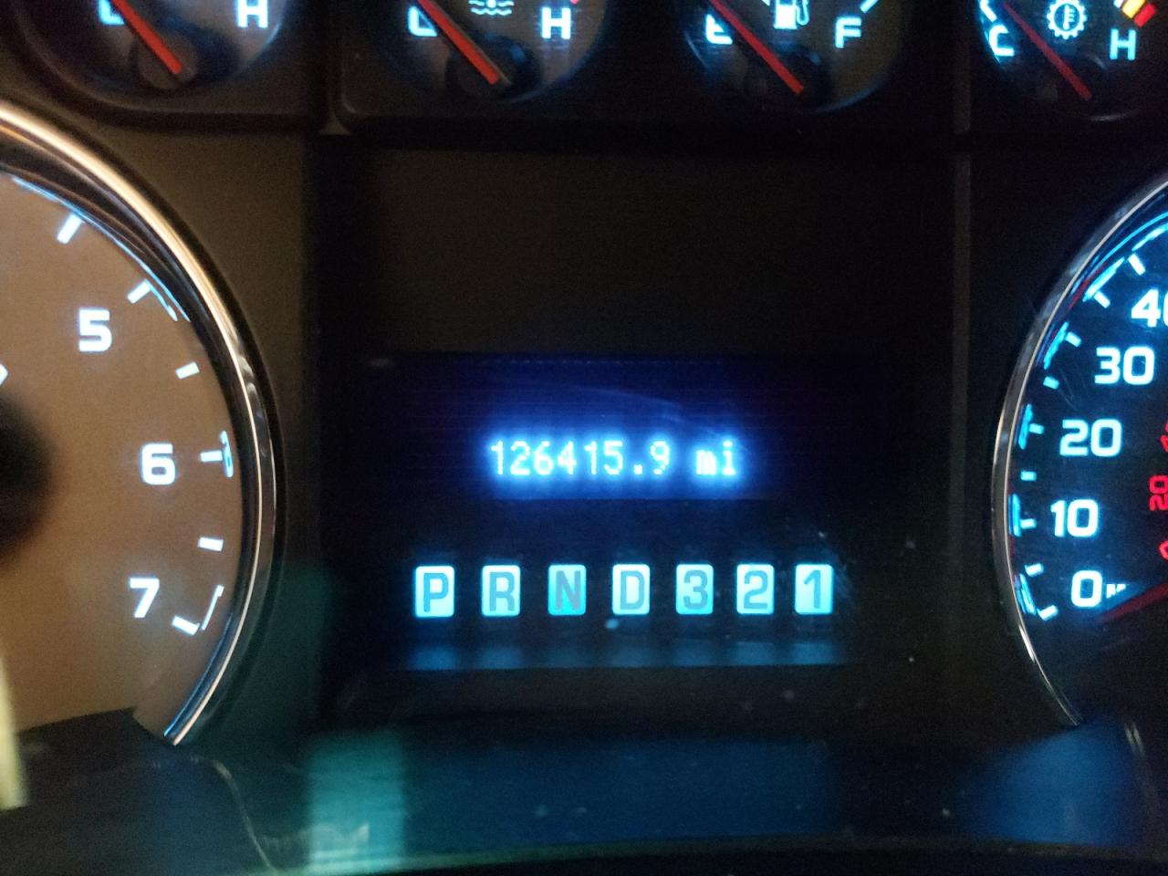 Photo 8 from auction – 2010 FORD F150 SUPER with VIN 1FTEW1E81AFB56474