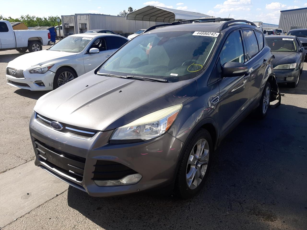 Photo 2 from auction – 2013 FORD ESCAPE SEL with VIN 1FMCU0HX8DUA53400