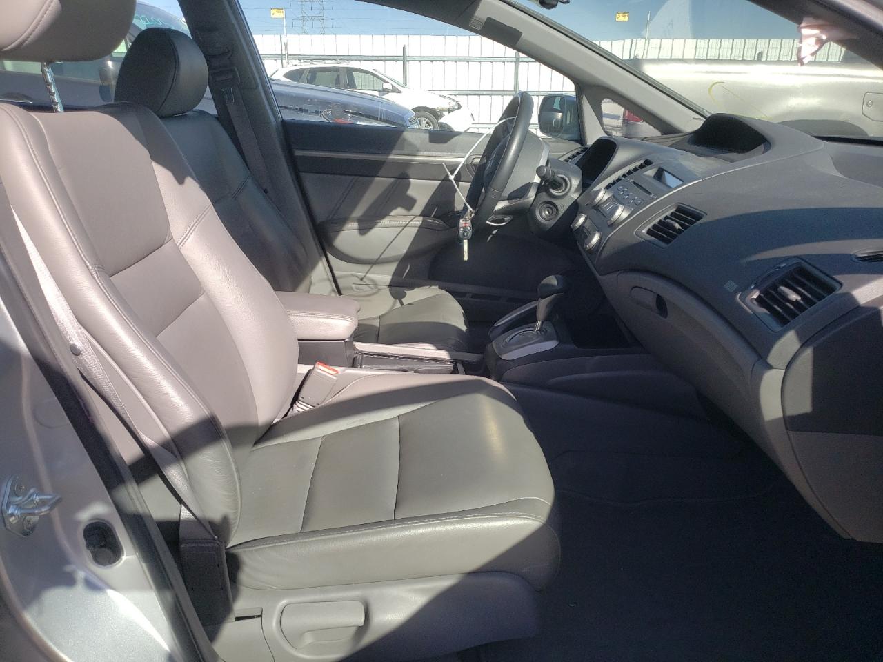 Photo 5 from auction – 2008 HONDA CIVIC EXL with VIN 1HGFA16908L076087